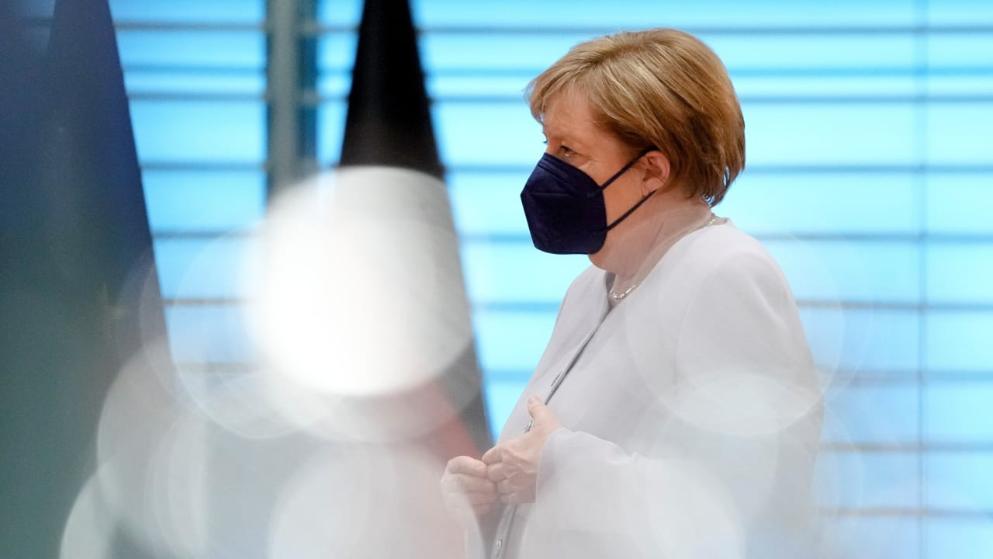 Политика: В последний раз в качестве канцлера: прощальная встреча Меркель с видом на море