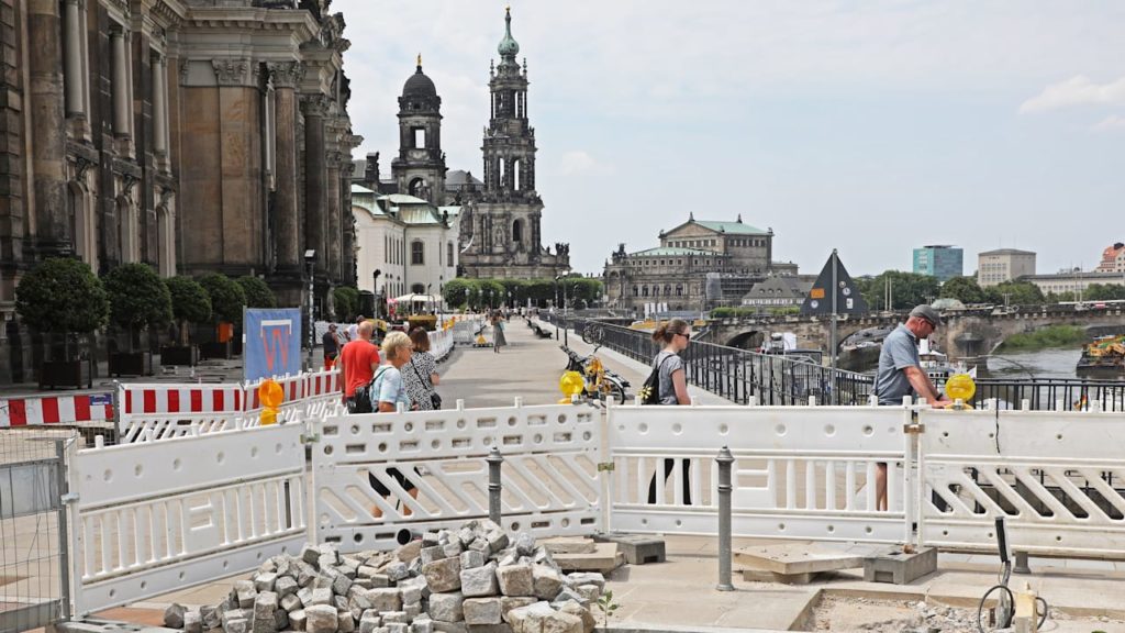 Общество: Стройка идет полным ходом: Дрезден не готов к приему туристов