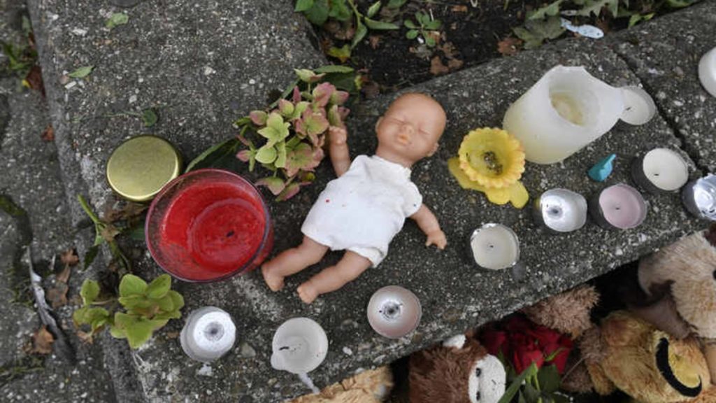 Общество: Процесс об убийстве пятерых детей в Золингене: мать уговаривала старшего сына совершить суицид