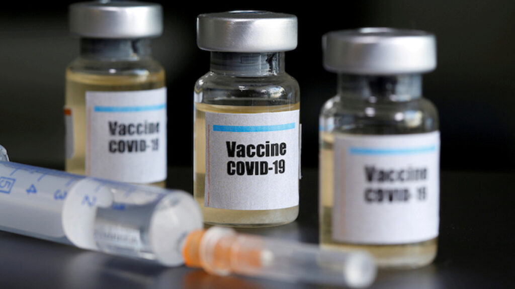Общество: Moderna и Pfizer повысили цены на свои COVID-вакцины