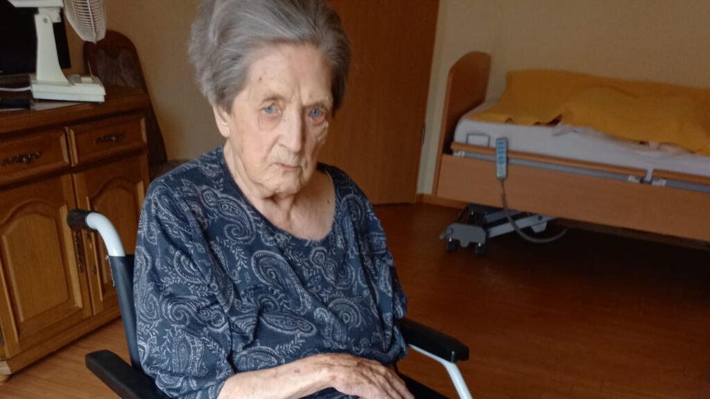 Общество: Бюрократическое безумие в Германии: налоговая инспекция преследует больную старушку