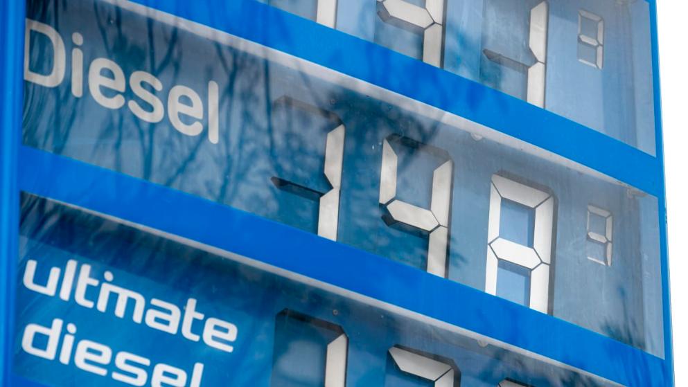 Общество: Стремительный рост цен на топливо: как водители могут сэкономить?