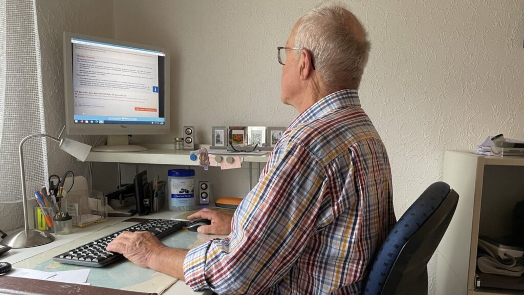Общество: Один клик обошелся немецкому пенсионеру в €36 000