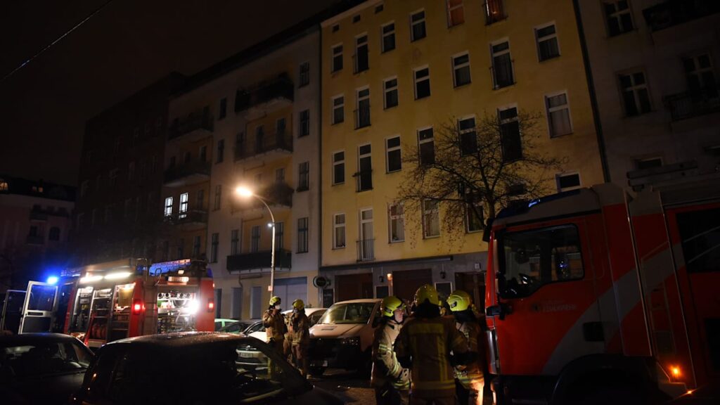 Происшествия: Инцидент в Берлине: назло бывшей мужчина пожег детскую коляску