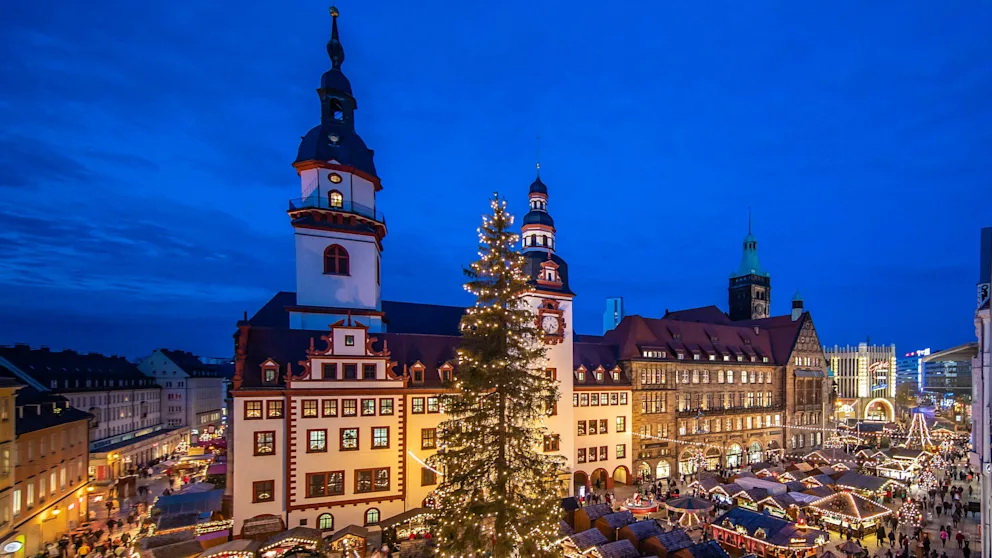 Общество: Слишком много больных: Германия снова начинает отменять рождественские ярмарки
