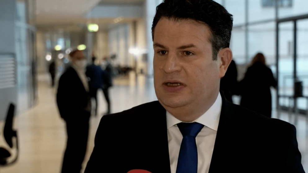 Общество: План федерального министра: «3G» на работе или штраф в размере €25 000