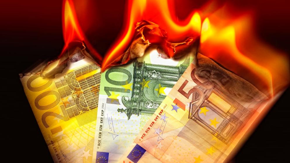Деньги: Бундесбанк опасается очередного потрясения: инфляция может вырасти до 6%