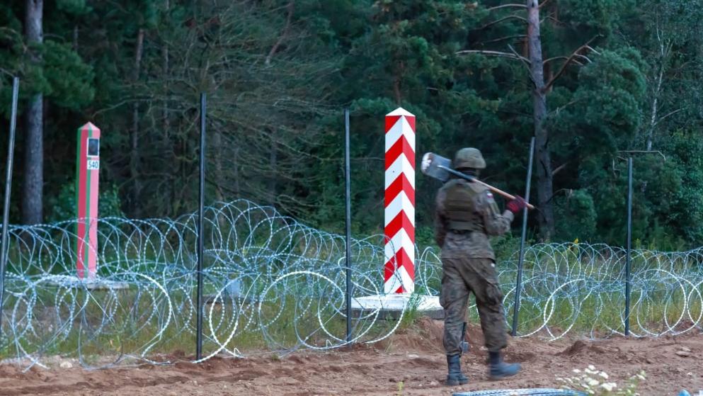Политика: Беженцы и вторжение: эскалация конфликта на польско-белорусской границе