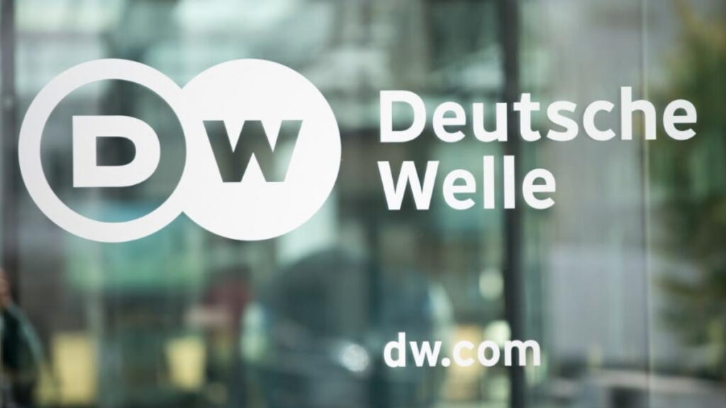 Общество: Ответная мера: в России запретили вещание немецкой телерадиокомпании «Deutsche Welle»