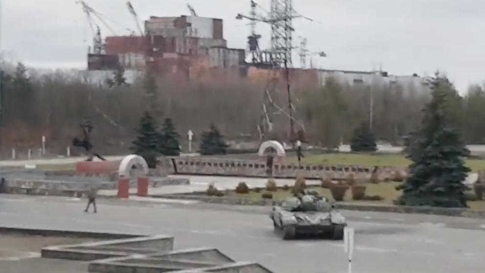Отовсюду обо всем: Война в Украине: российские войска захватили Чернобыль