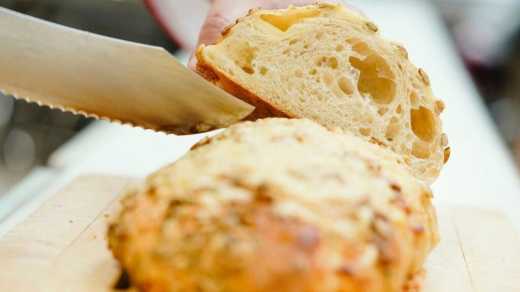 Общество: Из-за войны в Украине: в Германии хлеб может подорожать до €10