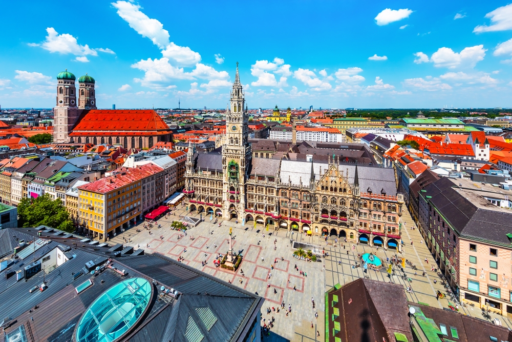 Общество: Мюнхен и достопримечательности столицы федеральной земли Бавария