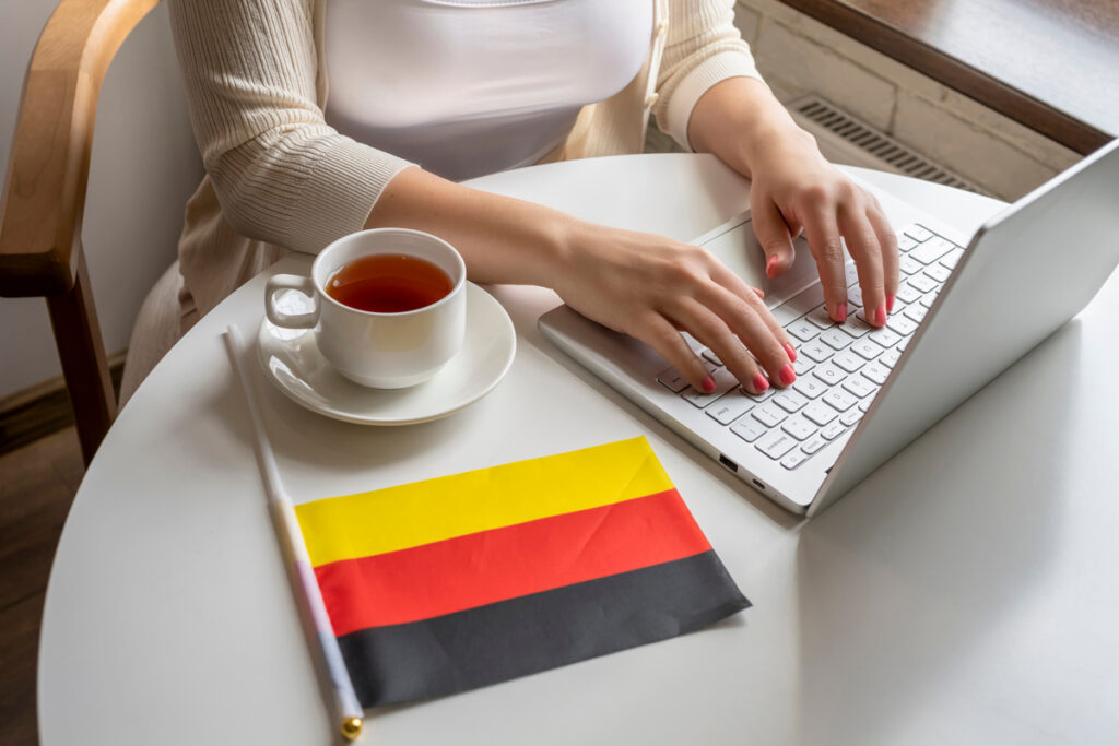 Общество: Работа в Германии с румынским паспортом: как это работает