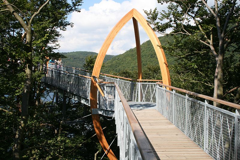 мост в баварском лесу