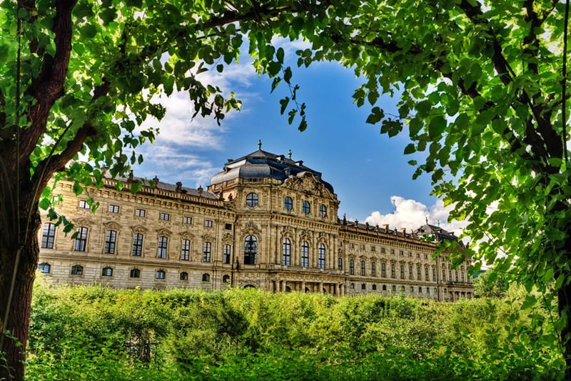 дворец в вюрцбурге