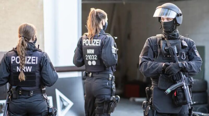 Закон и право: Экс-охранник Шумахера арестован за шантаж